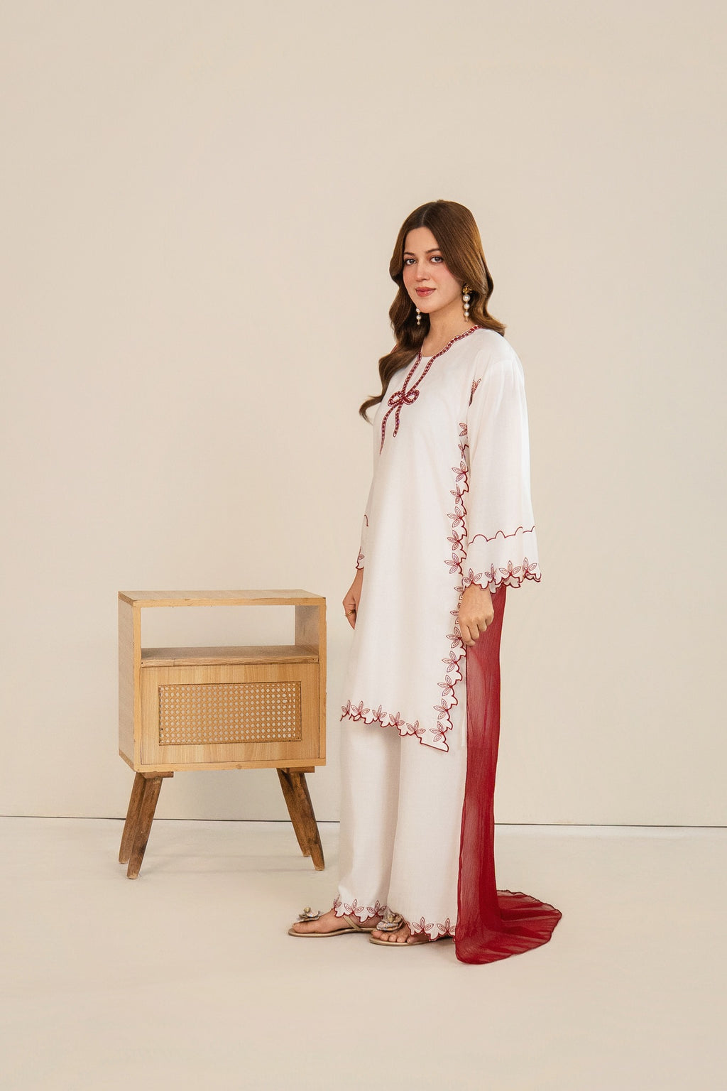 Bow Embroidered 3-Pcs