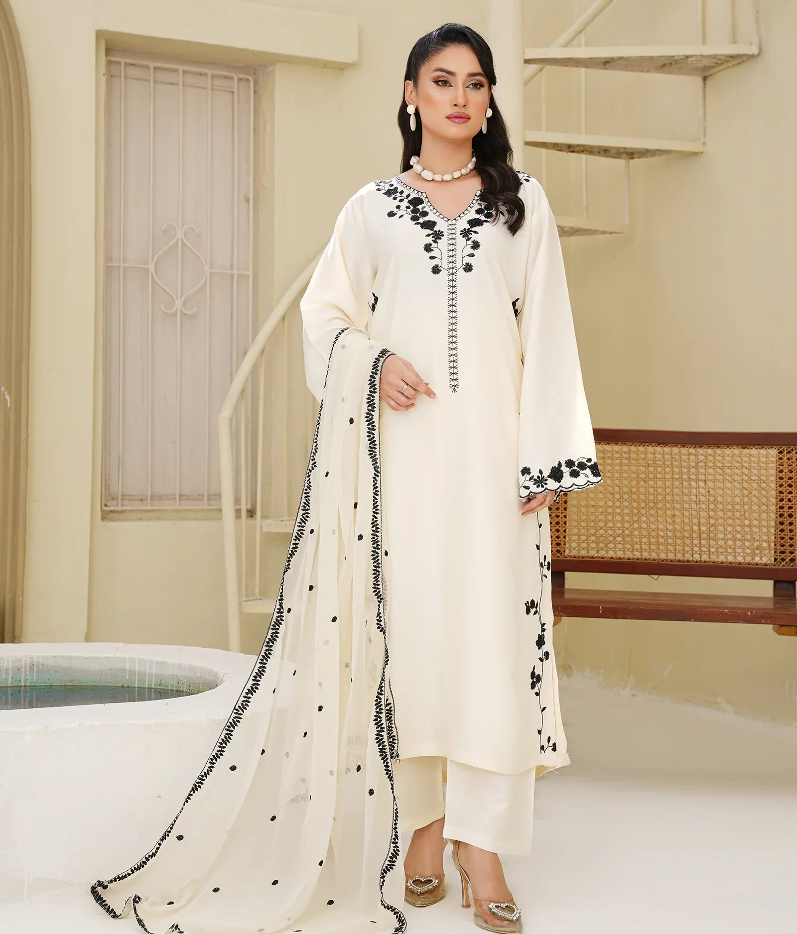 Sujala– Embroidered 3-Piece
